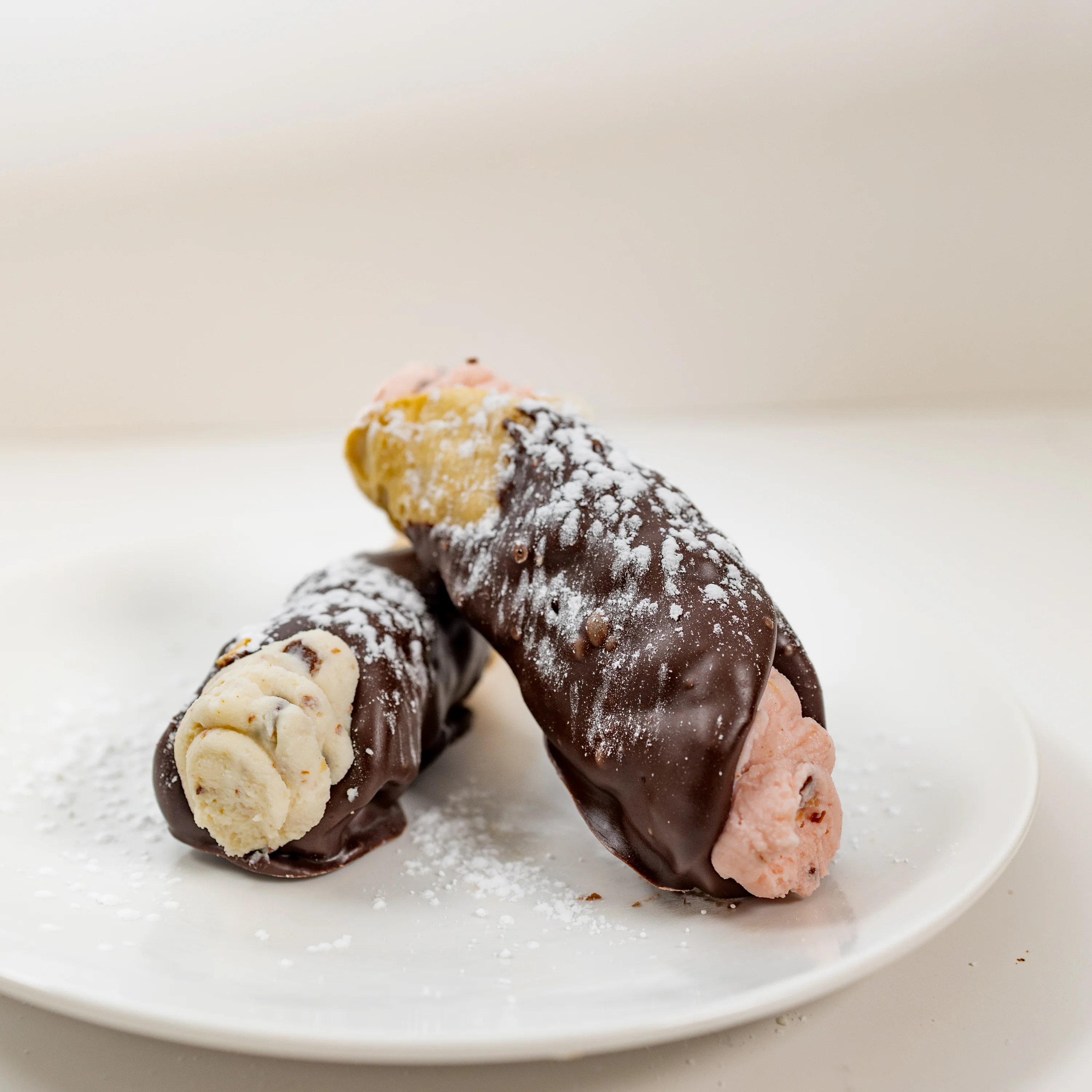 Chocolate Dipped Cannoli